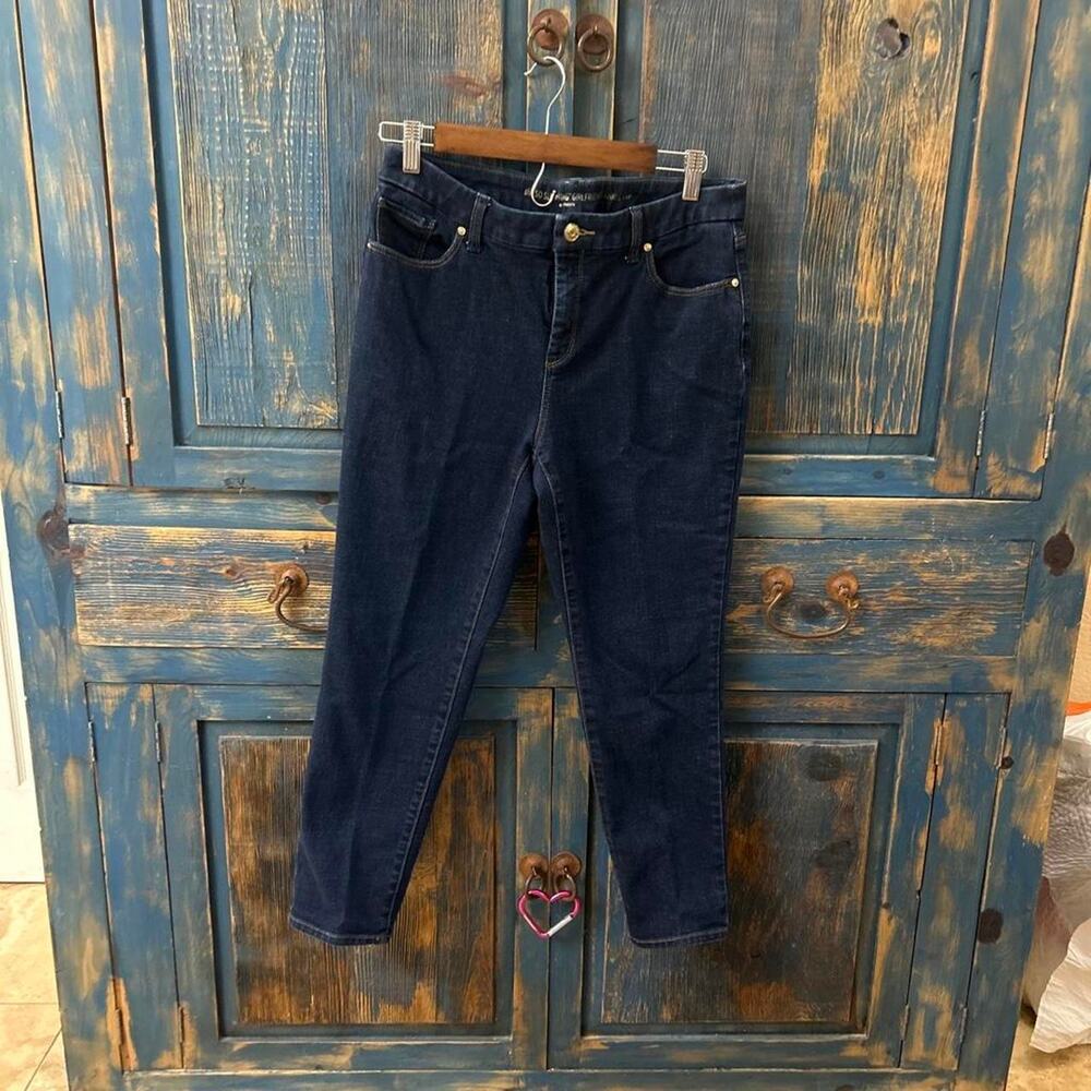 Navy blue skinny jeans with